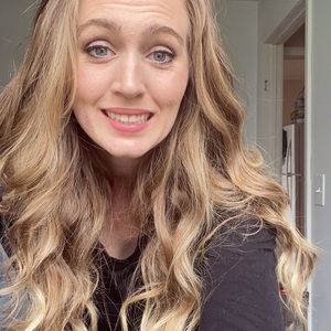 Meet your Posher, Jaclyn